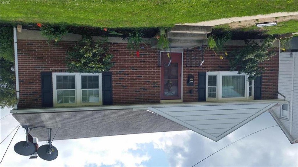 713 Seip Ave, Nazareth, PA 18064 - photo 1