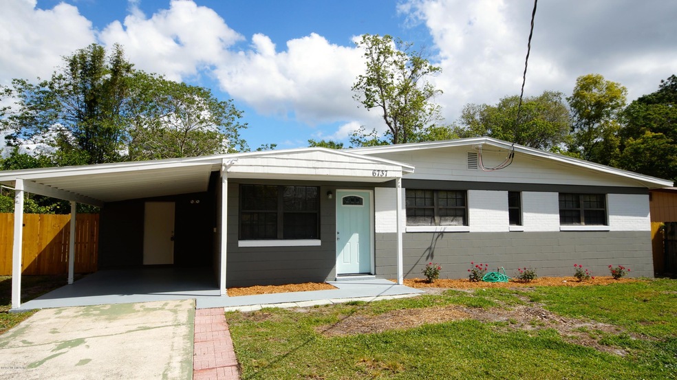 6737 Cotton Tail Ln, Jacksonville, FL 32210 - photo 1