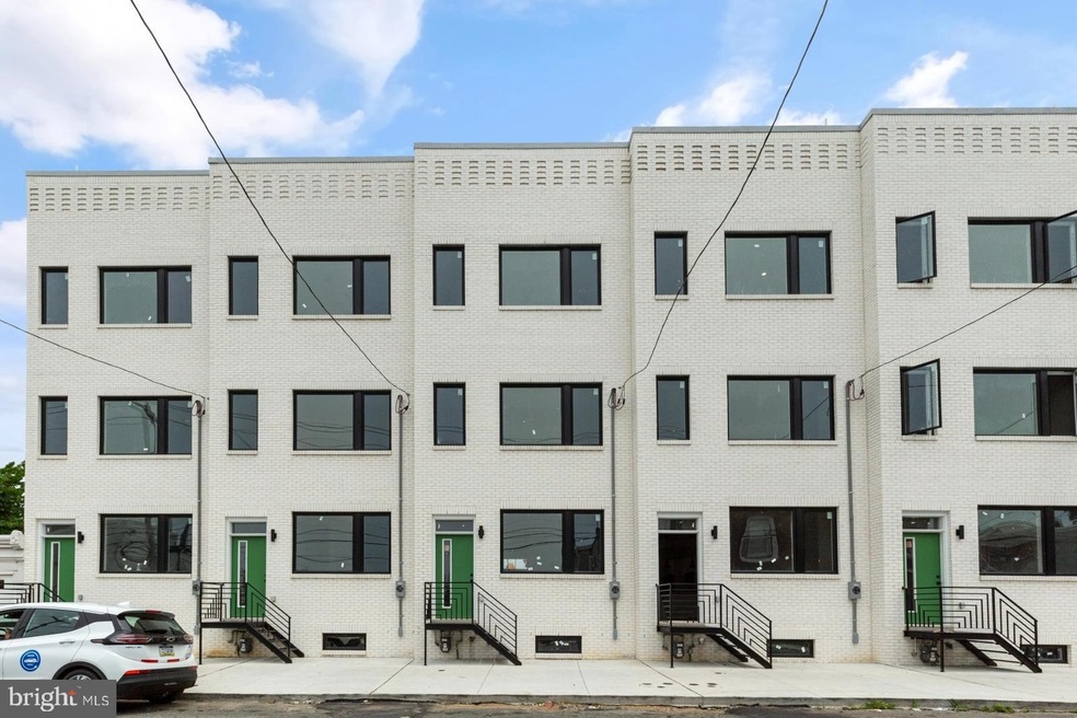 2717 Lefevre St, Philadelphia, PA 19137 - photo 1