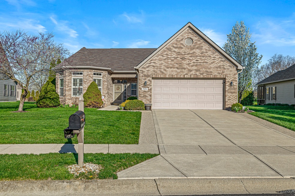 Welcome home to Willow Lake!