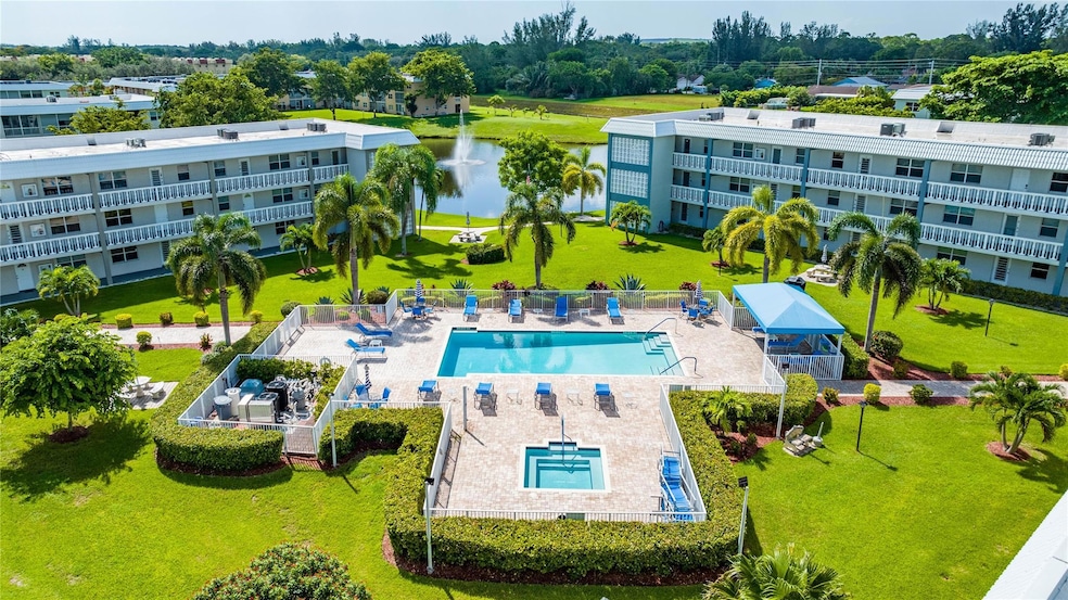 SALT WATER POOL HEATED IN WINTER