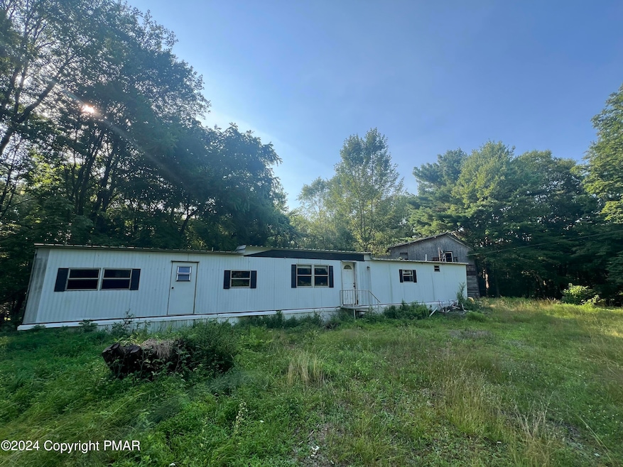 11 Georges Rd, Wapwallopen, PA 18660 - photo 1