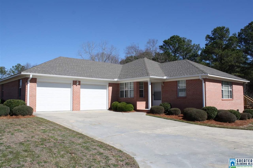 Welcome to this lovely home with 3 Bedrooms and 2 