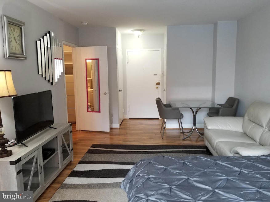 River Place South unit 414, Arlington, VA 22209 - photo 1