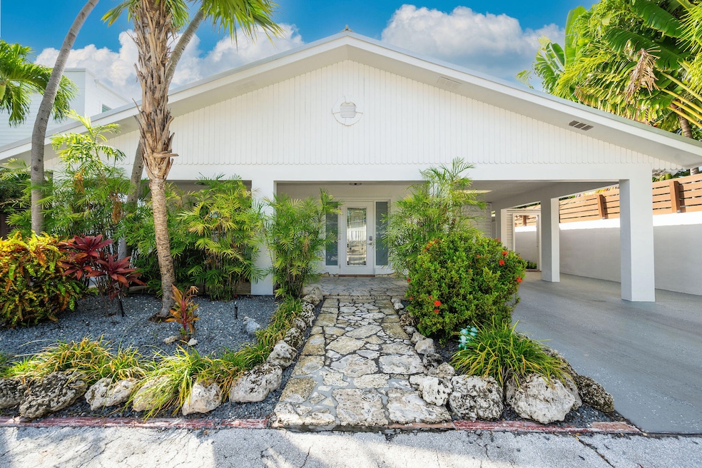 1612 Washington St, Key West, FL 33040 - photo 1