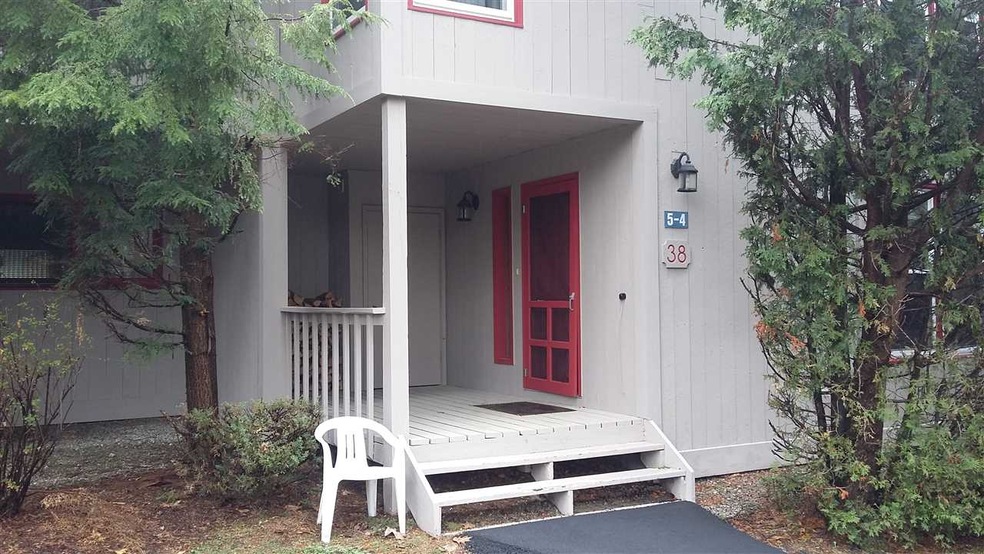 5 Autumn Ave unit 4, Lincoln, NH 03251 - photo 1