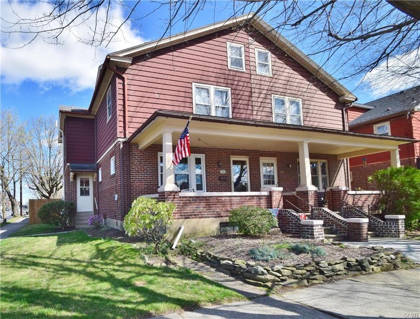 1128 Elm St, Bethlehem, PA 18018 - photo 1