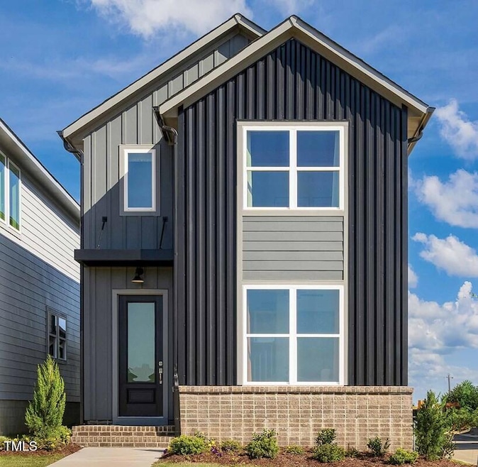 For Sale $509,900 • Co-Listing Agent