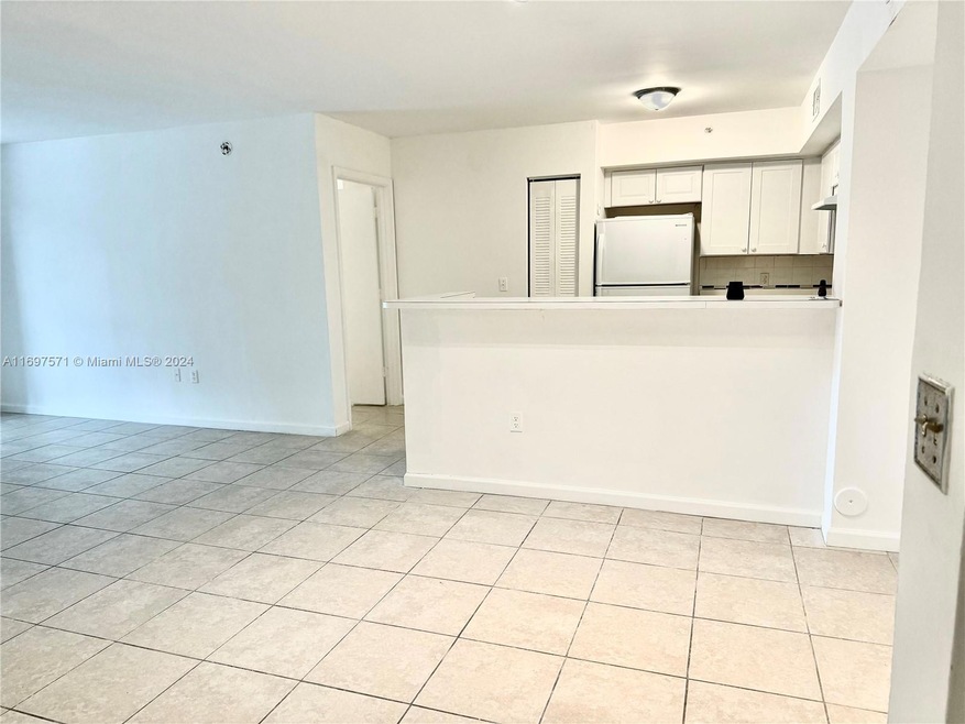 2011 Renaissance Blvd unit 103, Miramar, FL 33025 - photo 1