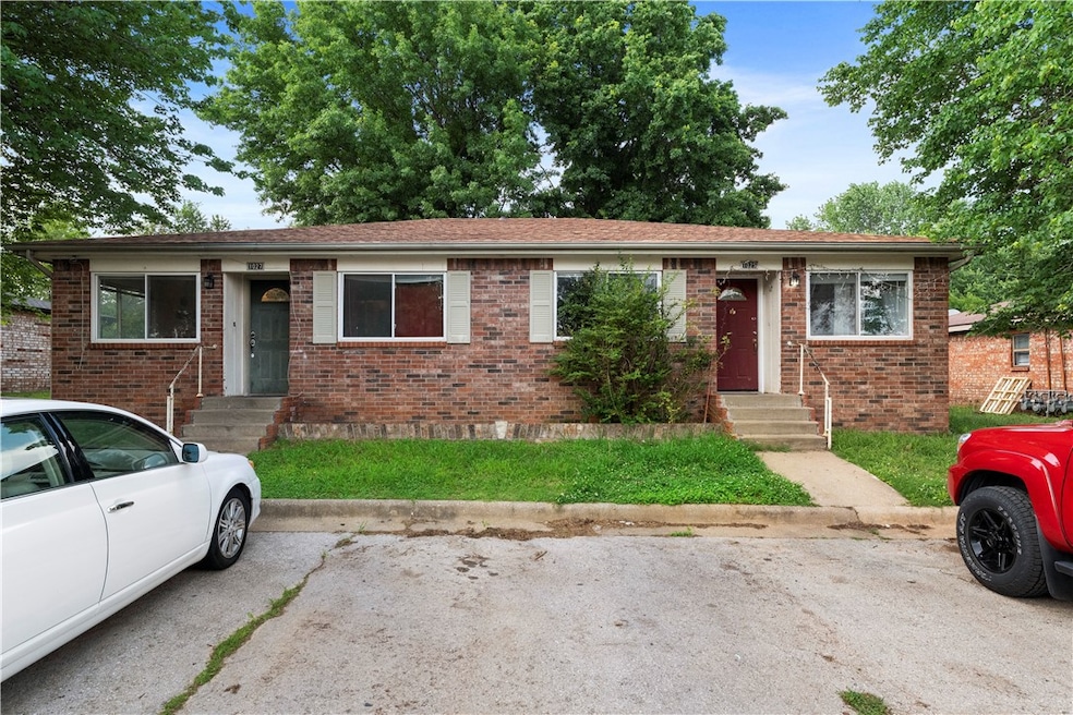 1025 Hendrix St, Rogers, AR 72756 - photo 1