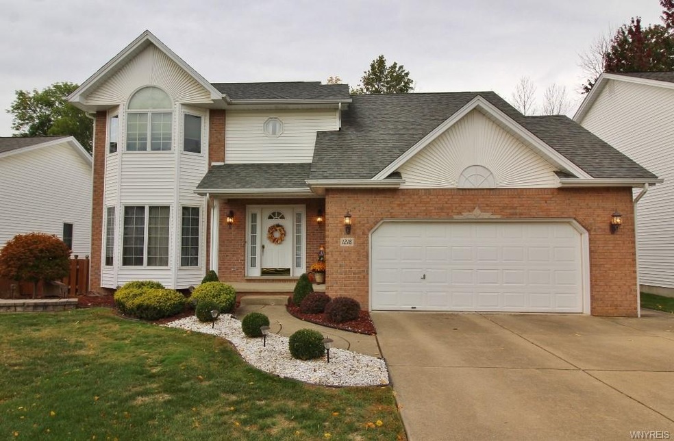 1218 Moll St, North Tonawanda, NY 14120 - photo 1