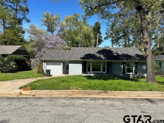 1305 S Azalea Dr, Tyler, TX 75701 - photo 1