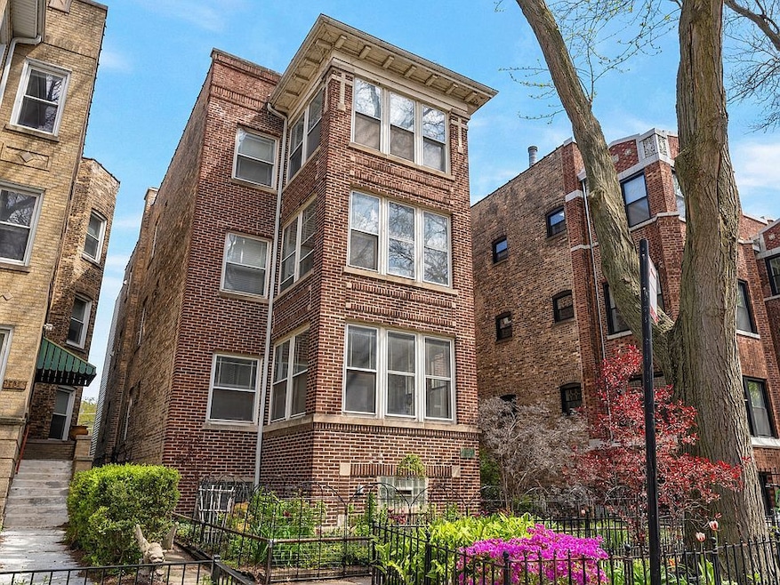 1432 W Jonquil Terrace unit 2, Chicago, IL 60626 - photo 1