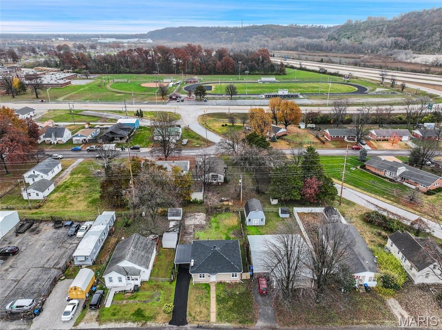 624 Minnie Ave, Dupo, IL 62239 - photo 1