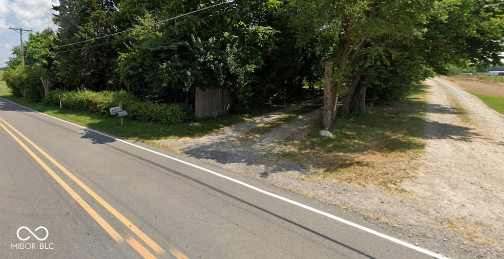 5503 N 125 E, Whiteland, IN 46184 - photo 1