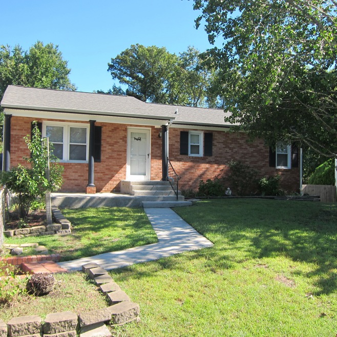 416 Regalwood Dr, Jacksonville, NC 28546 - photo 1