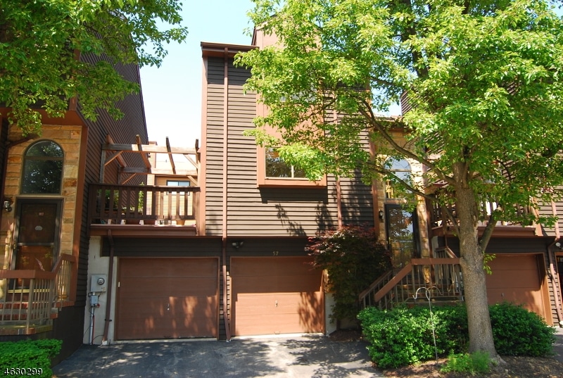 57 Hickory Hill Ct, Rockaway, NJ 07866 - photo 1