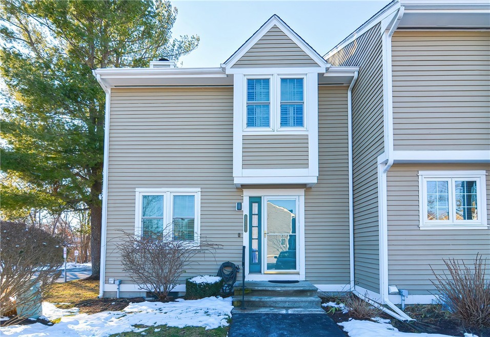 735 Willett Ave unit 410, Riverside, RI 02915 - photo 1