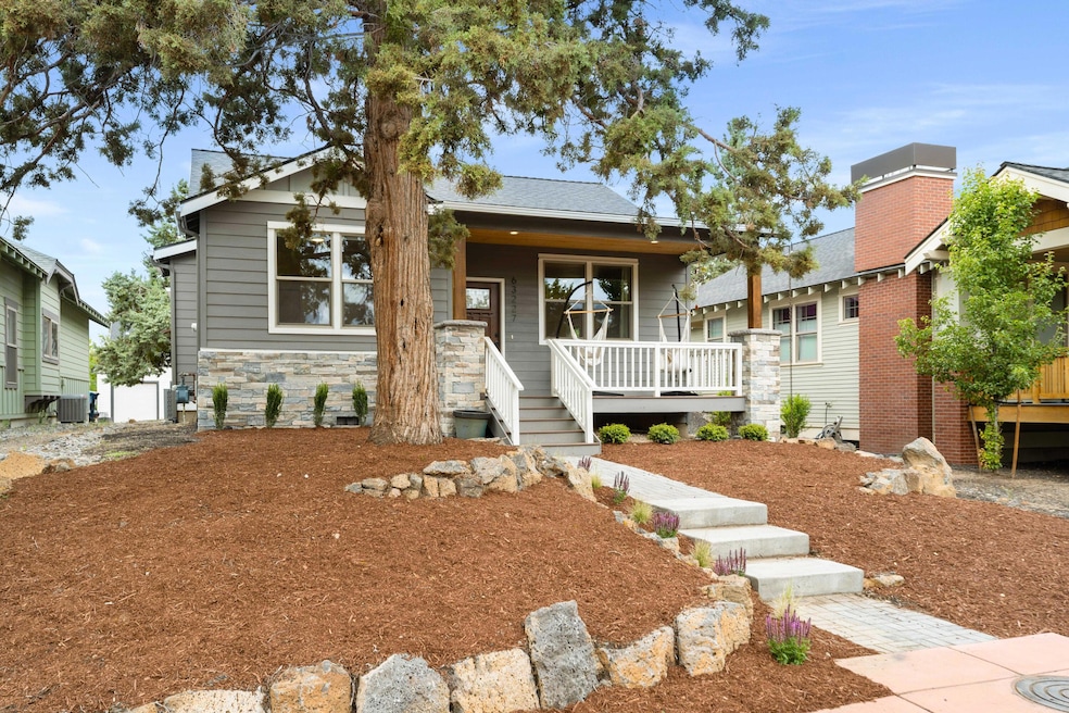 03-Exterior