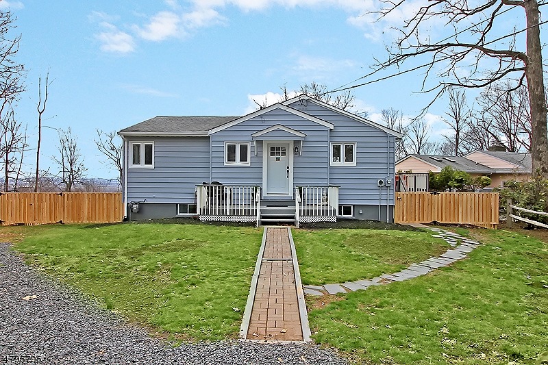 28 Rock Rd W, Green Brook, NJ 08812 - photo 1