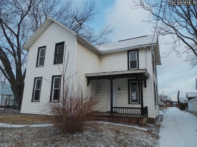 1123 4th St NE, Canton, OH 44704 - photo 1