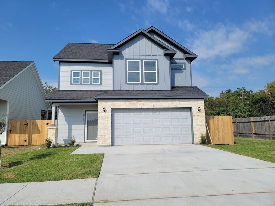 10202 Jessalyn Ln, Houston, TX 77075 - photo 1