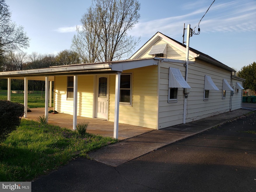 609 Schwab Rd, Hatfield, PA 19440 - photo 1