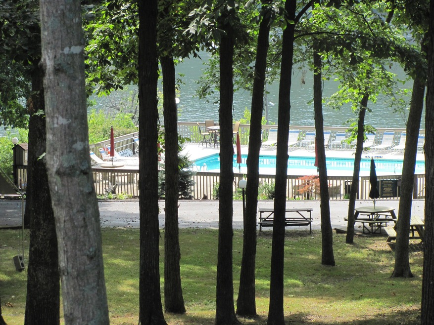 1005 Hancock Cir unit 6, Harrodsburg, KY 40330 - photo 1