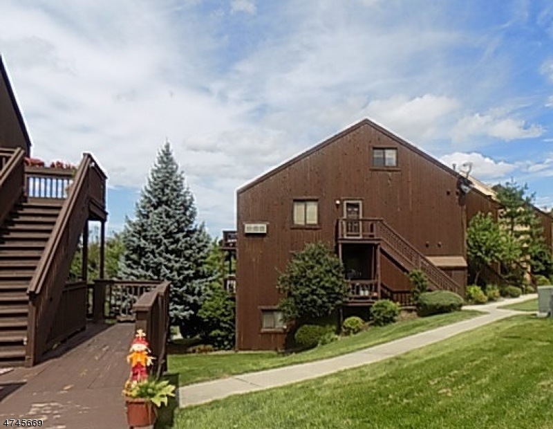 6 Falkenstein Dr unit 3, Vernon, NJ 07462 - photo 1