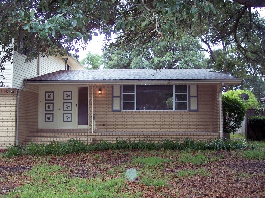 8636 Burkhall St, Jacksonville, FL 32211 - photo 1