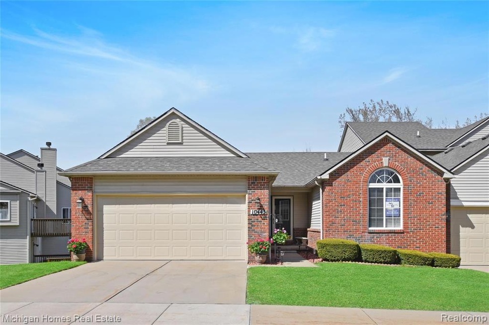 10443 Viewtop Ct