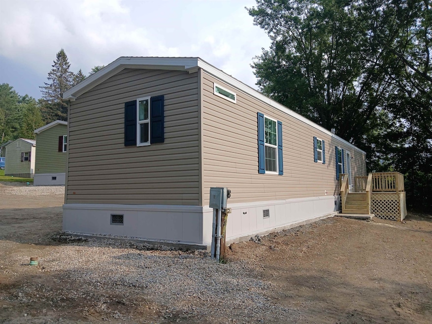 4 Braley Dr, Enfield, NH 03748 - photo 1