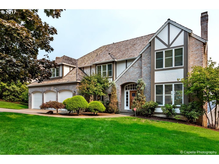 17519 Brookhurst Dr, Lake Oswego, OR 97034 - photo 1