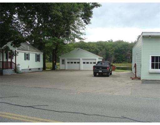 173 Mendon St unit 175, Blackstone, MA 01504 - photo 1