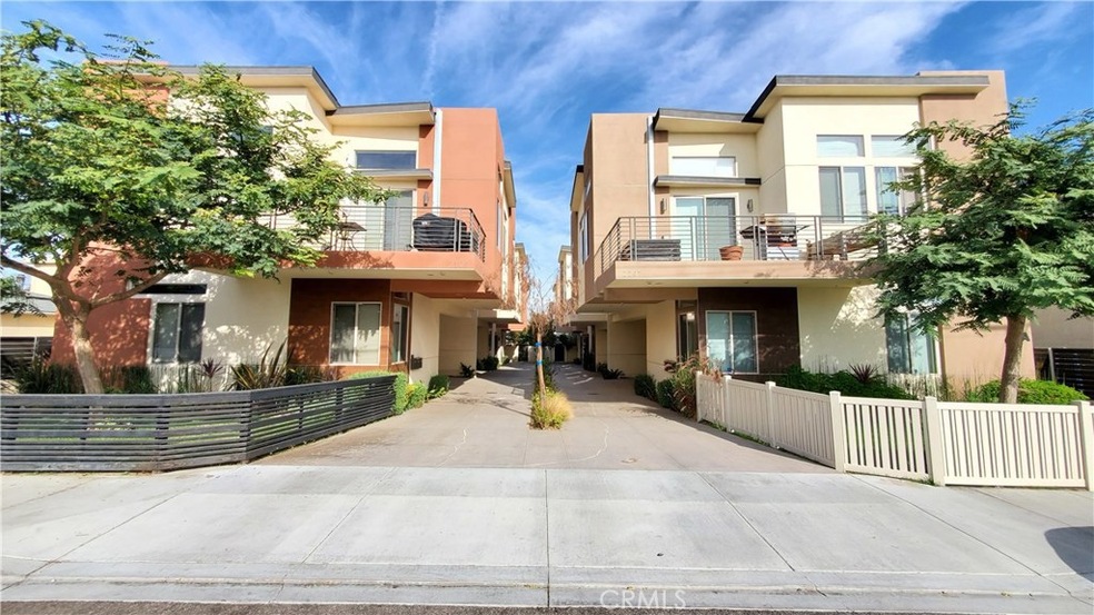 2207 Rockefeller Ln unit C, Redondo Beach, CA 90278 - photo 1