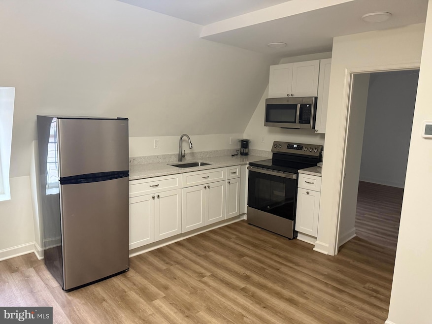 380 Broadview Ave unit 2, Warrenton, VA 20186 - photo 1