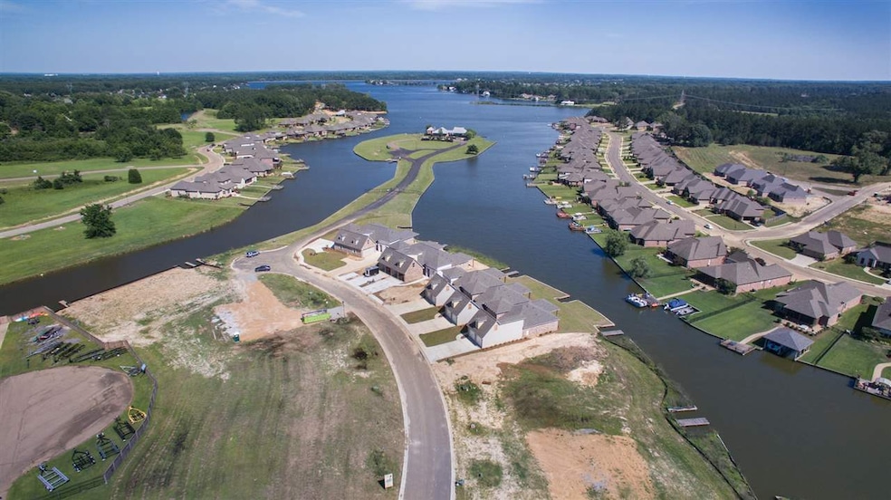 70 Peninsula Dr, Madison, MS 39110 - photo 1