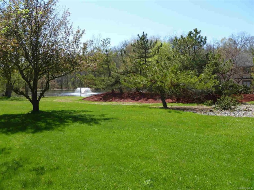 36 Scarborough Ln unit 36A, Wappingers Falls, NY 12590 - photo 1