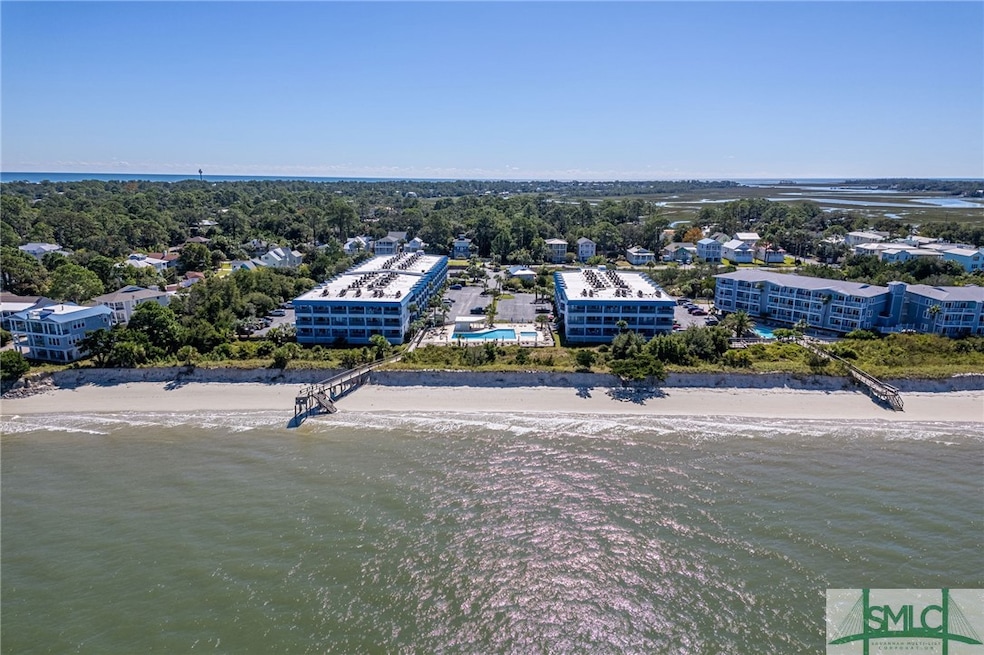 Complex is water front with great views and a quie