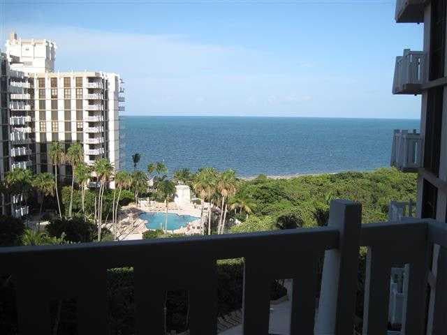 Towers of Key Biscayne unit D906, Key Biscayne, FL 33149 - photo 1