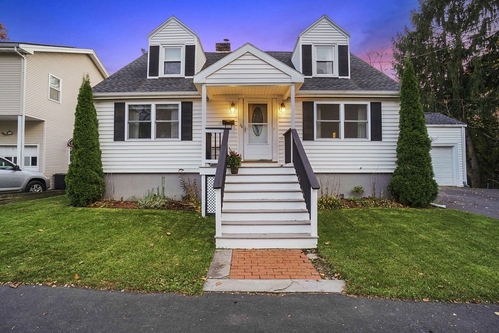 26 Hopedale St, Quincy, MA 02169 - photo 1