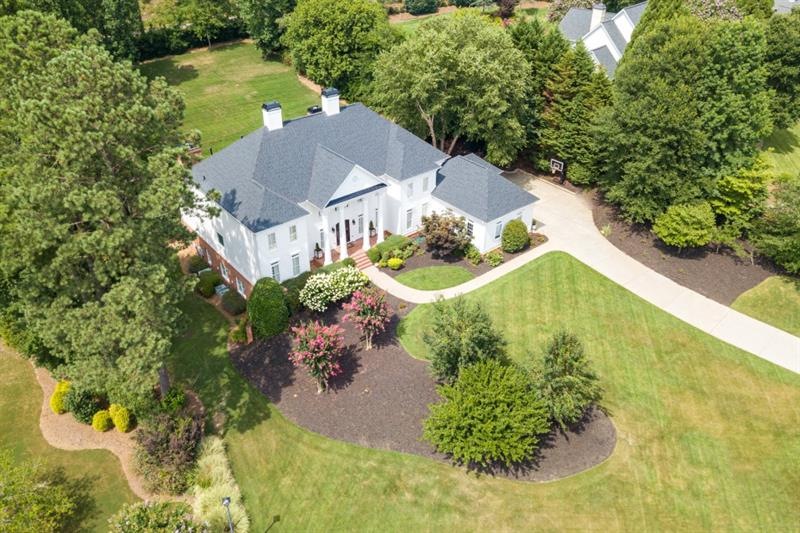 340 Lake Bend Ct, Alpharetta, GA 30004 - photo 1