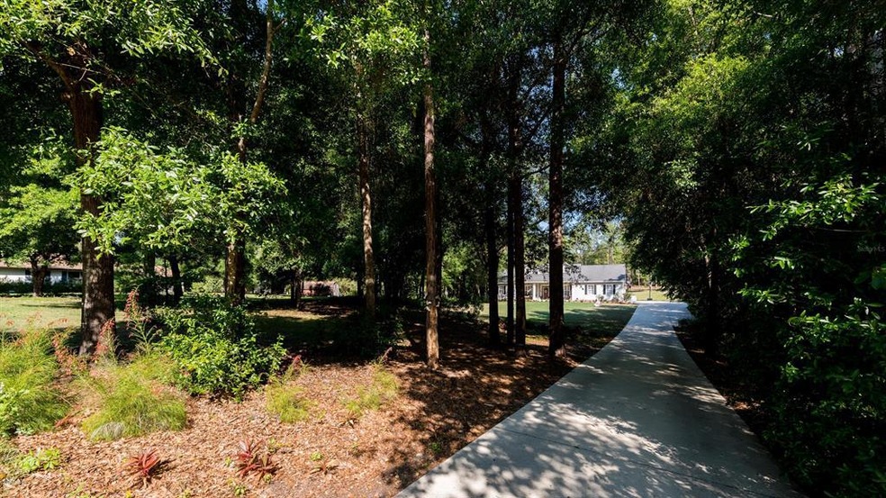 20257 SW 97th Place, Dunnellon, FL 34431 - photo 1