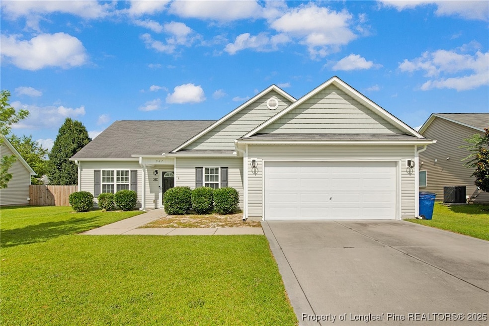 567 Broad Dr, Raeford, NC 28376 - photo 1