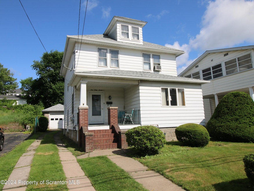967 Wheeler Ave, Scranton, PA 18510 - photo 1