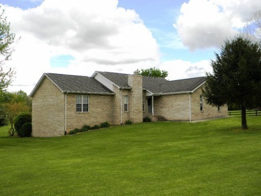 352 Frost Rd, Crossville, TN 38571 - photo 1