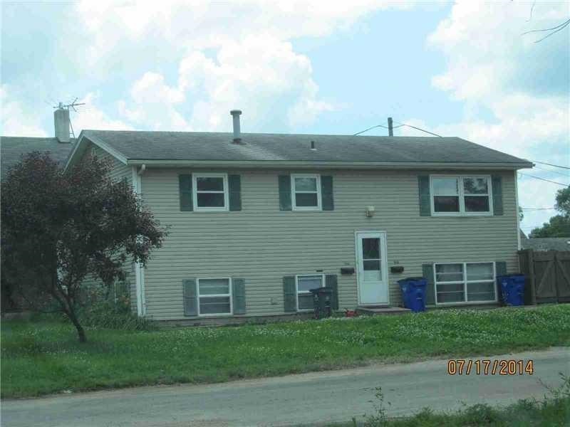 930 L St SW, Cedar Rapids, IA 52404 - photo 1