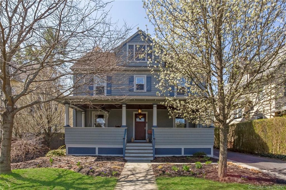 107 Elizabeth St, Hartford, CT 06105 - photo 1