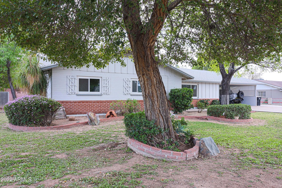 A SIMPLY CHARMING HOME
