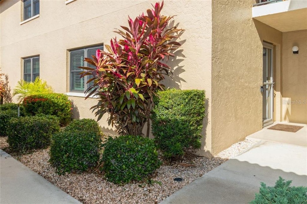 240 Lewis Cir unit 514, Punta Gorda, FL 33950 - photo 1